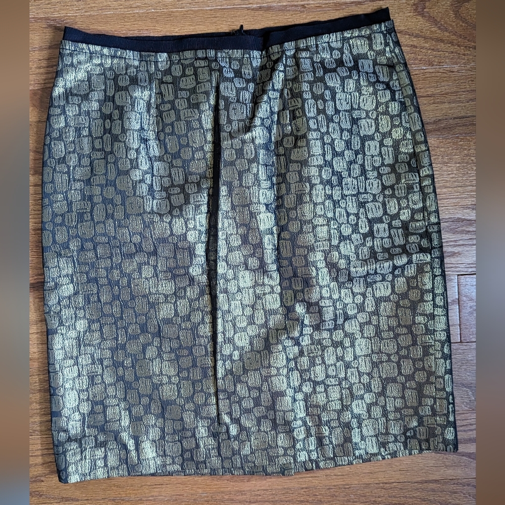 Ann Taylor loft pencil skirt size 6 - Picture 2 of 4